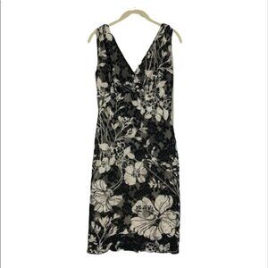 Black Creme floral lace overlay vneck  shift dress